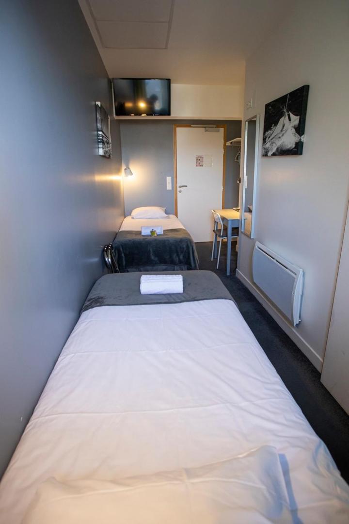 Hotel Au Bout Du Quai 3*